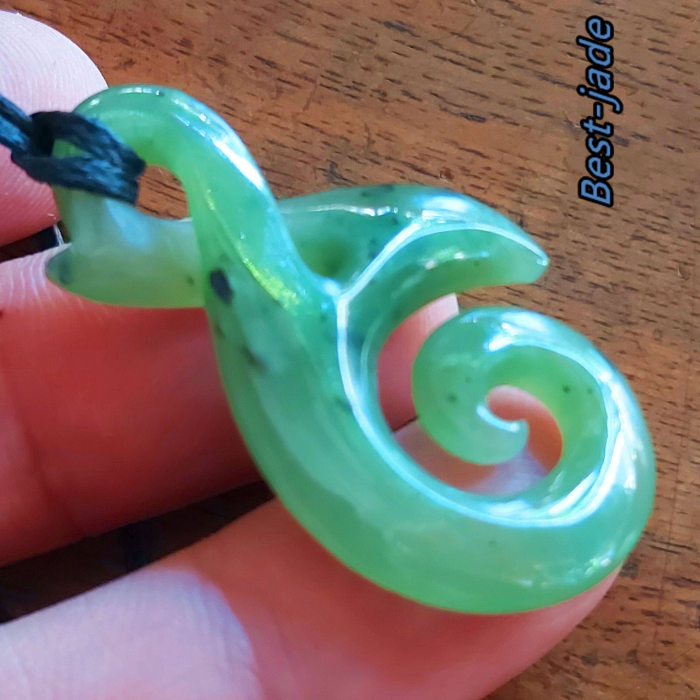 Custom Natural Green Nephrite Jade Pendant NEW ZEALAND Maori Style Greenstone Pounamu Canadian jasper Koru Fish Hook Necklace