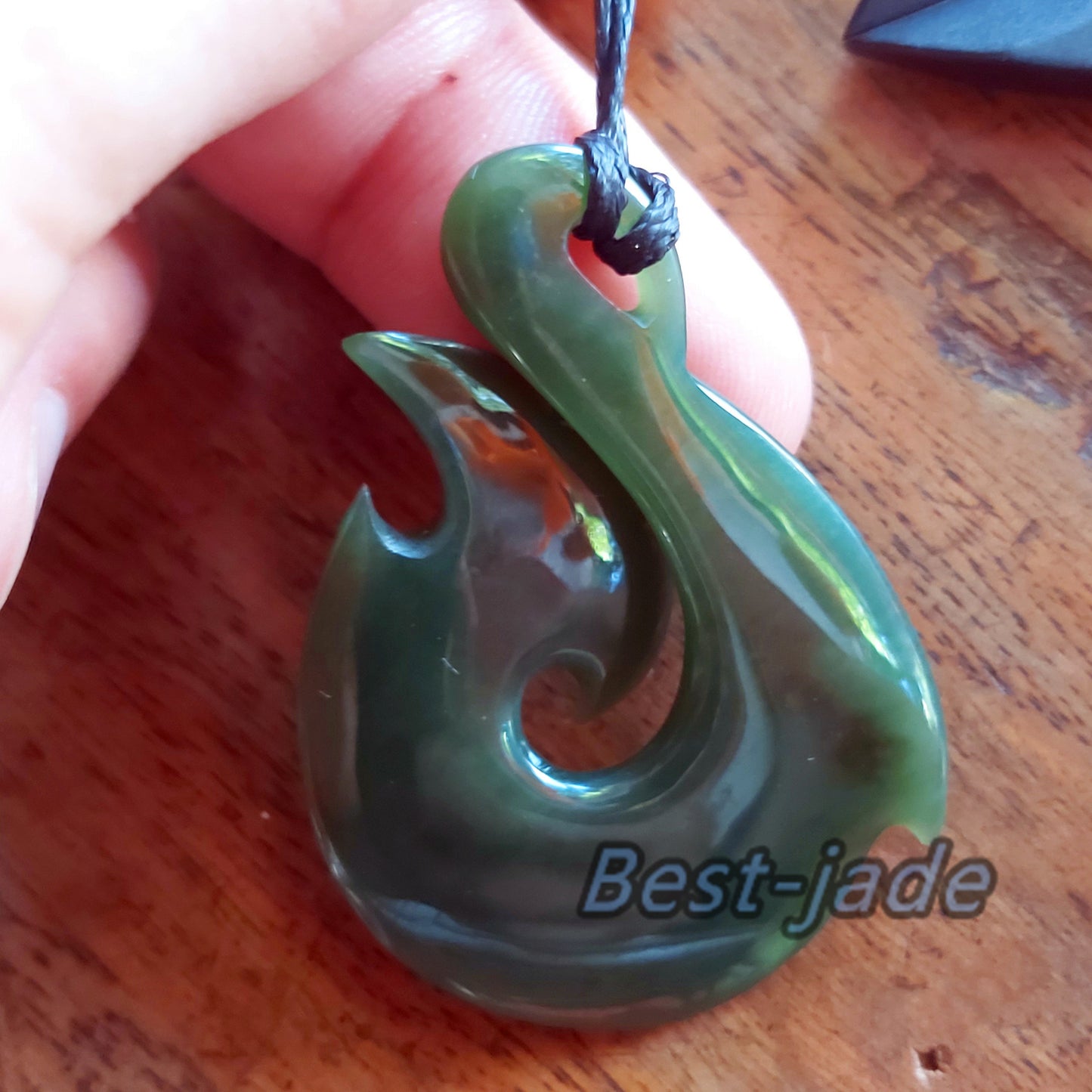 Natural Green Nephrite Jade Pendant NEW ZEALAND Maori Style Greenstone Pounamu Koru Aquaman Fish Hook Necklace