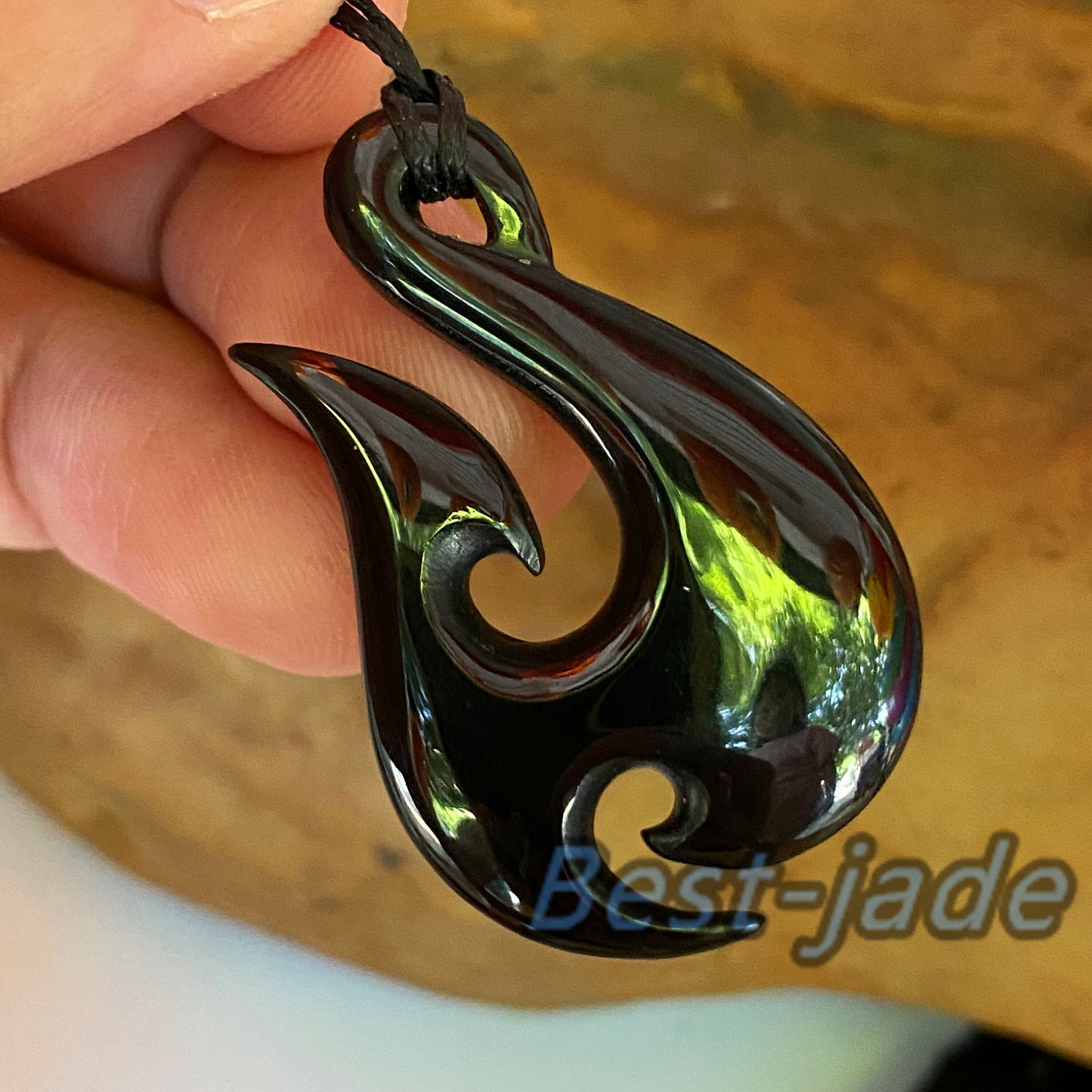 Natural Australian Black green Nephrite Jade Pendant Maori Style Greenstone Fish Hook Hand carved Men Necklace