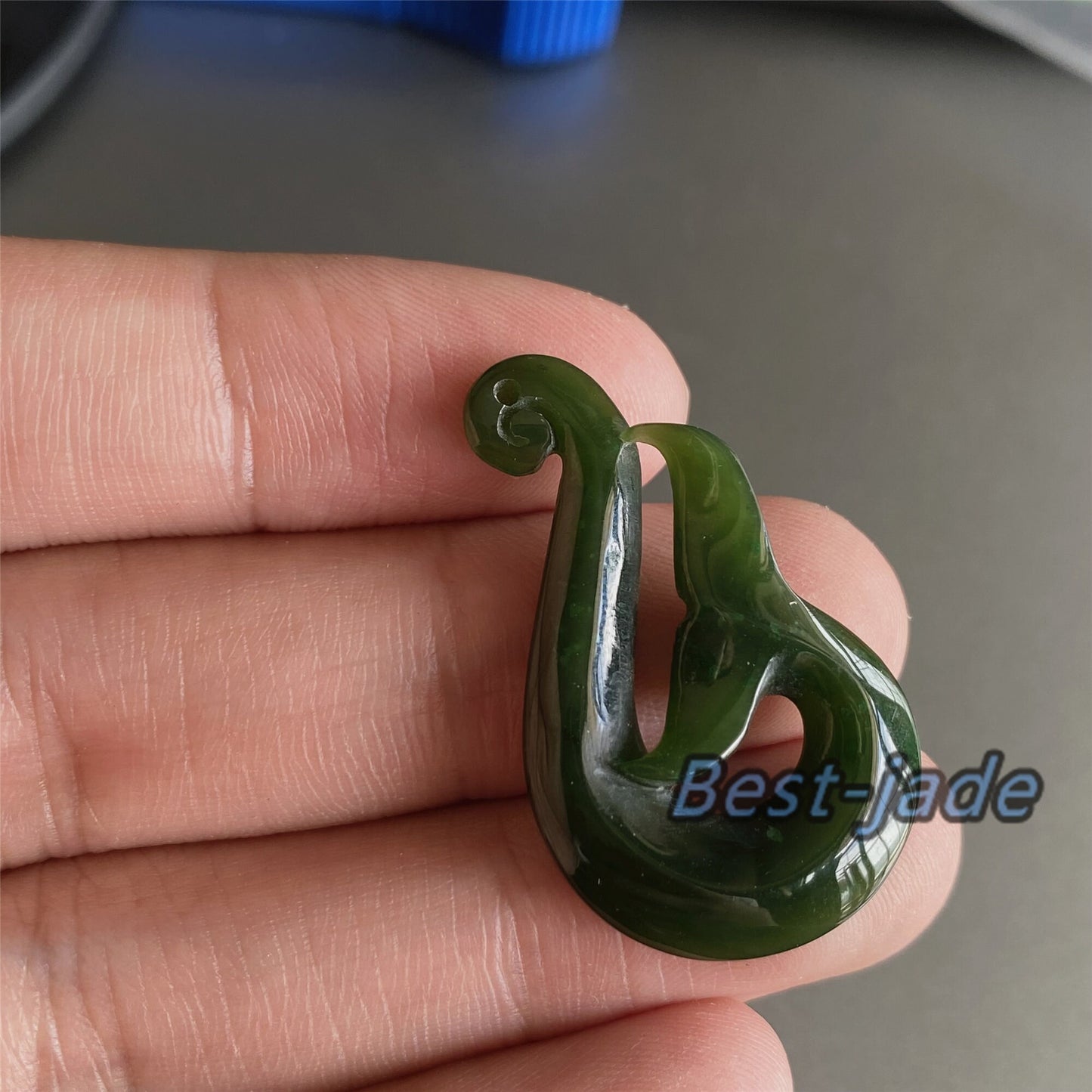 Custom Whale tail Natural Green Nephrite Jade Pendant NEW ZEALAND Maori Style Greenstone Pounamu Canadian jasper Koru Fish Hook Necklace