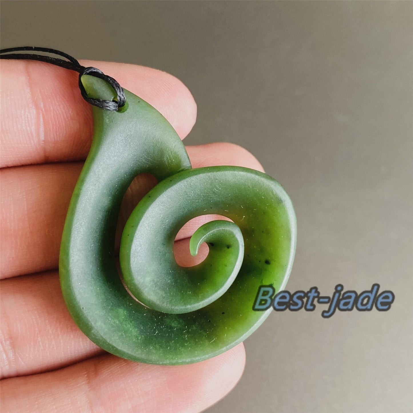 Maori Artwork Twist Natural Green Nephrite Jade Pendant NEW ZEALAND Greenstone Pounamu Earring Bc Canadian jasper Koru Aquaman Hook Necklace