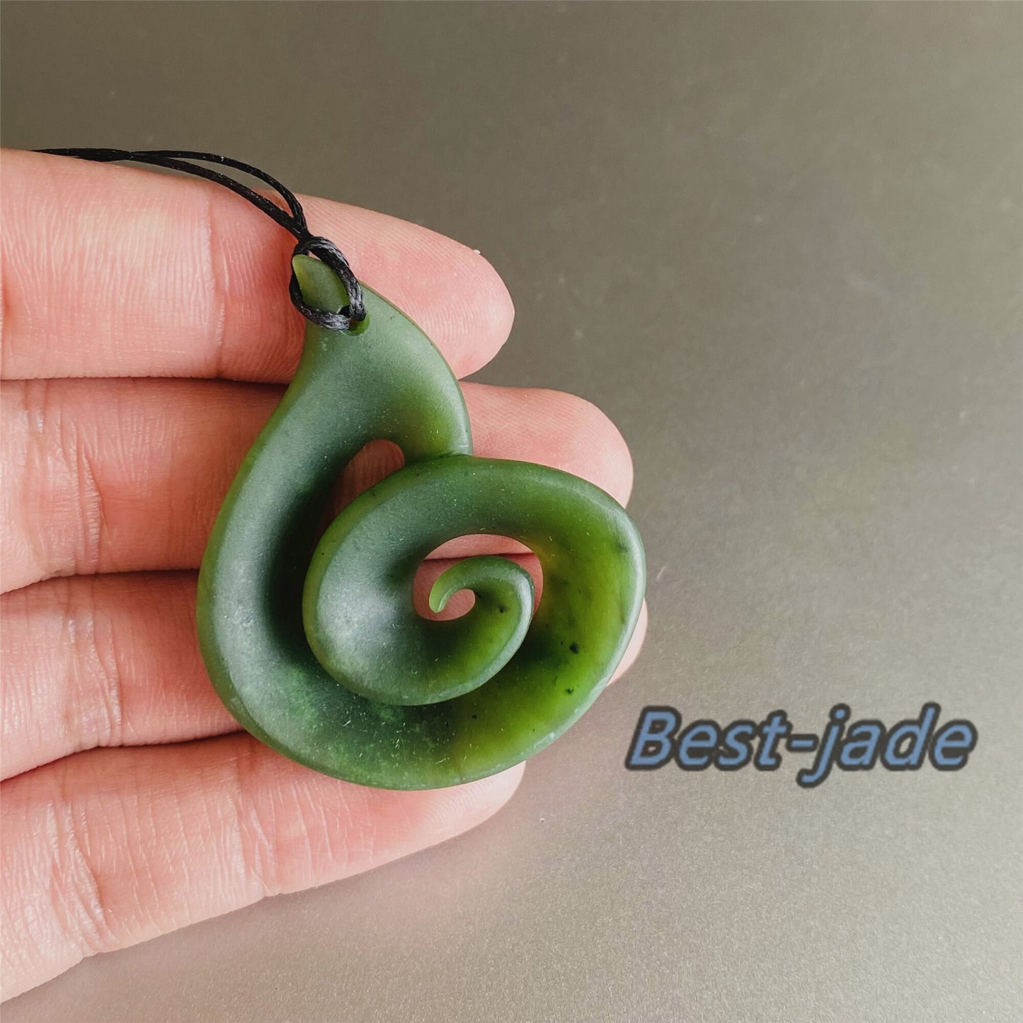 Maori Artwork Twist Natural Green Nephrite Jade Pendant NEW ZEALAND Greenstone Pounamu Earring Bc Canadian jasper Koru Aquaman Hook Necklace