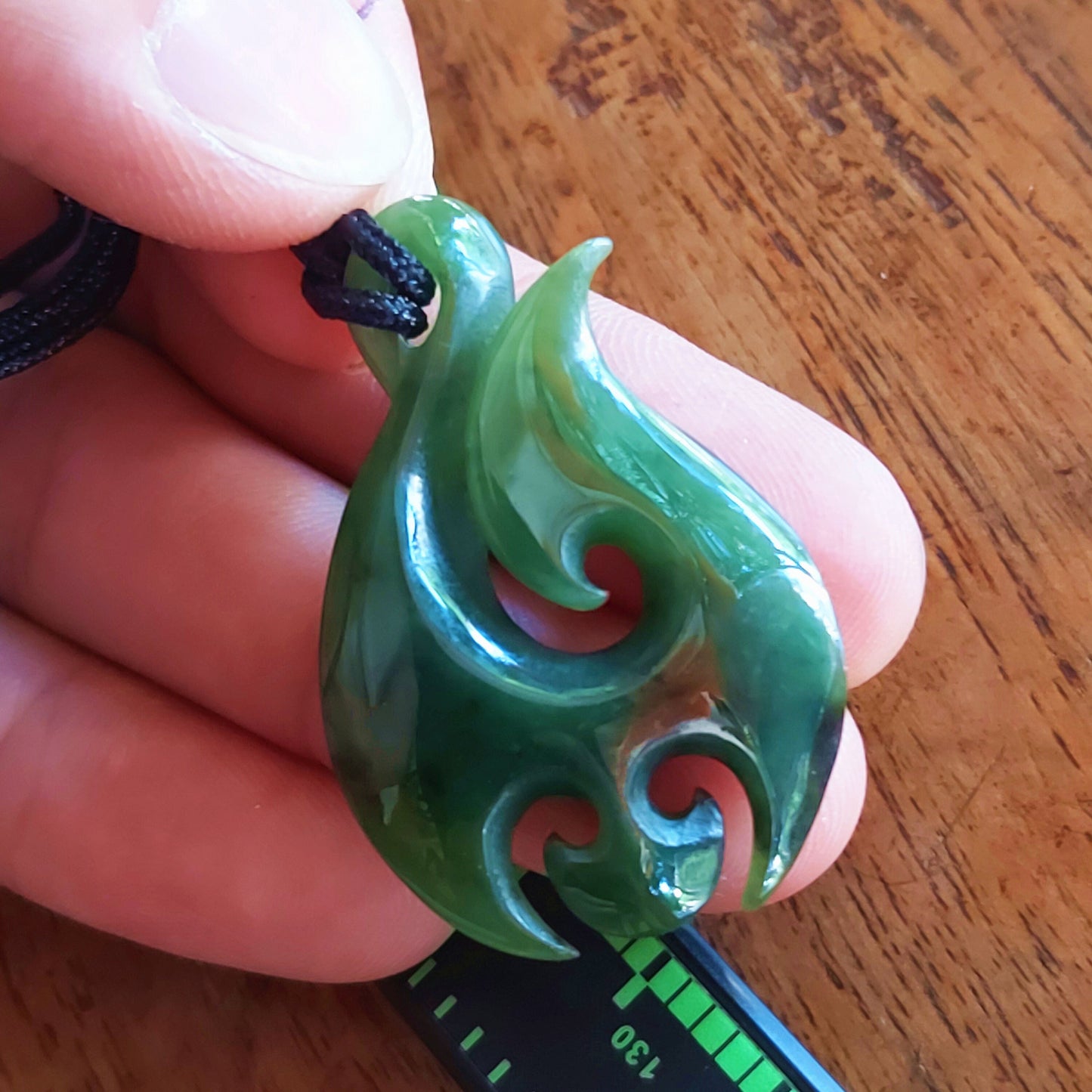 Natural Green Nephrite Jade Pendant NEW ZEALAND Maori Style Greenstone Pounamu Earring Bc Canadian jasper Koru Aquaman Hook Necklace