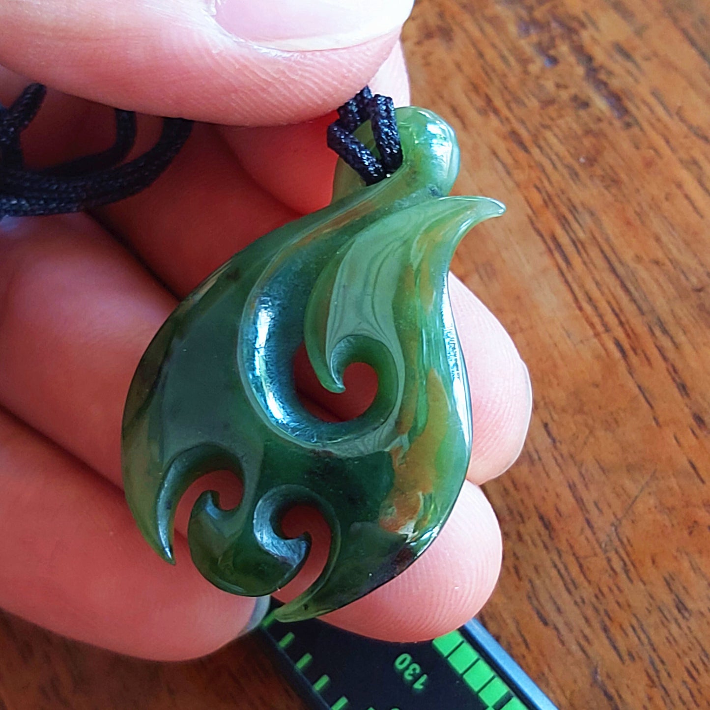 Natural Green Nephrite Jade Pendant NEW ZEALAND Maori Style Greenstone Pounamu Earring Bc Canadian jasper Koru Aquaman Hook Necklace