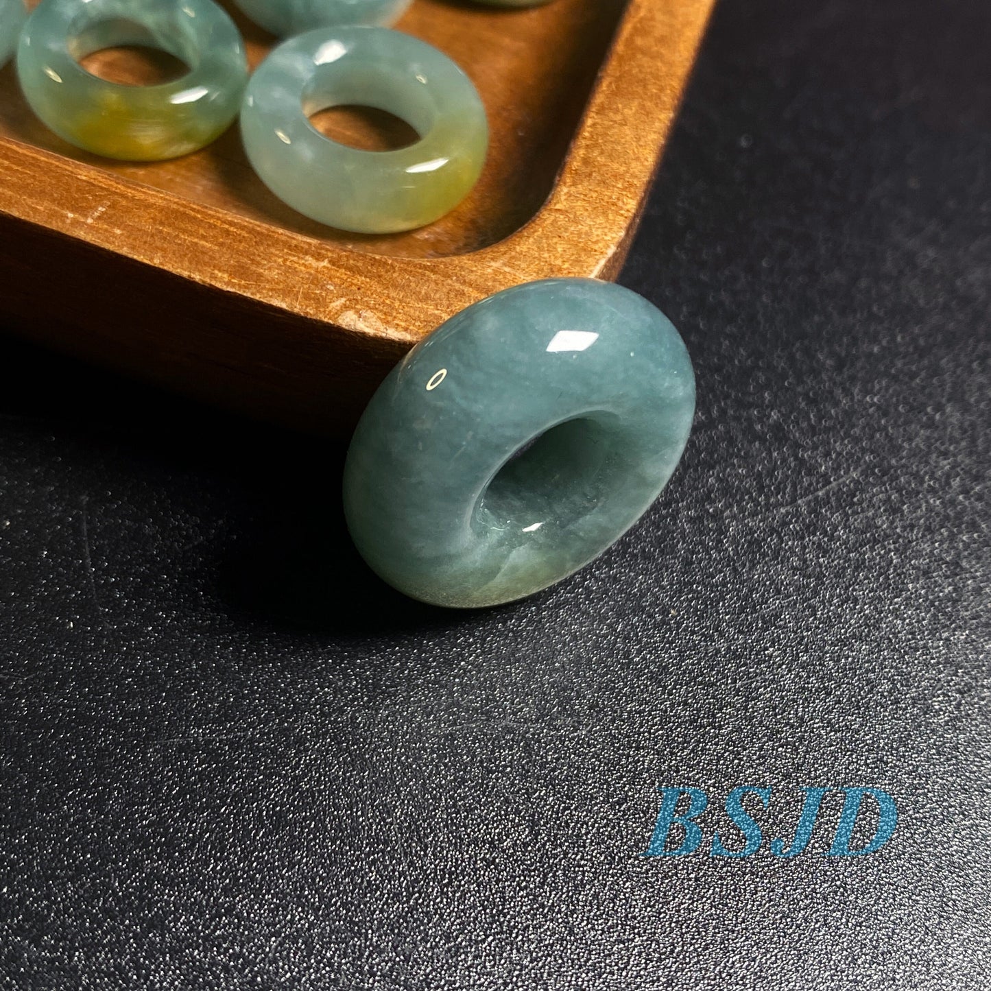 50pcs Natural Guatemalan jadeite big hole Bead Translucent Blue Grade A jade Donut DIY jewelry Earrings drop beads Guatemala jade doughnut