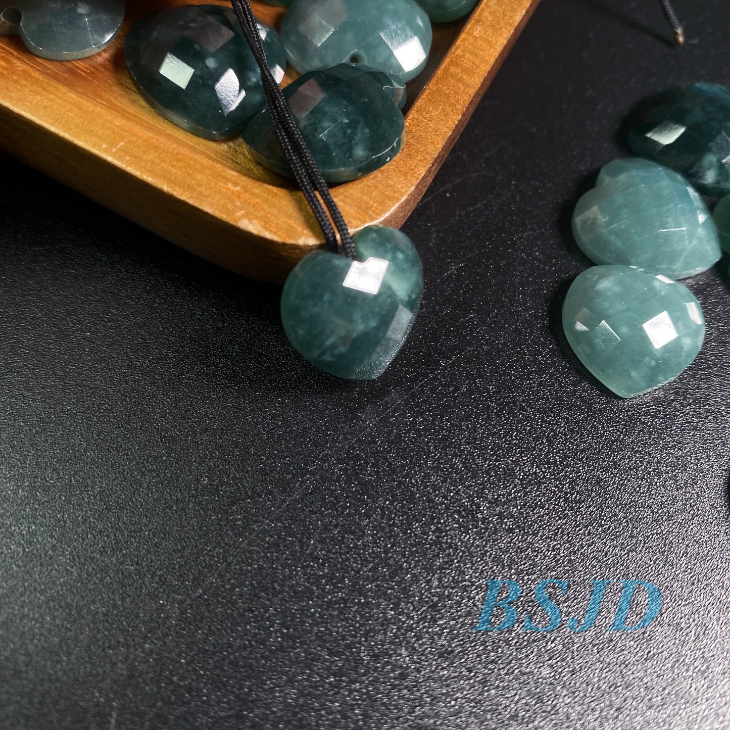 3Colors Diamond cuted Heart Shape Grade A Jade Burma jadeite Beads Perle Green Type A jade Ice Myanmar Jadeite DIY necklace earrings