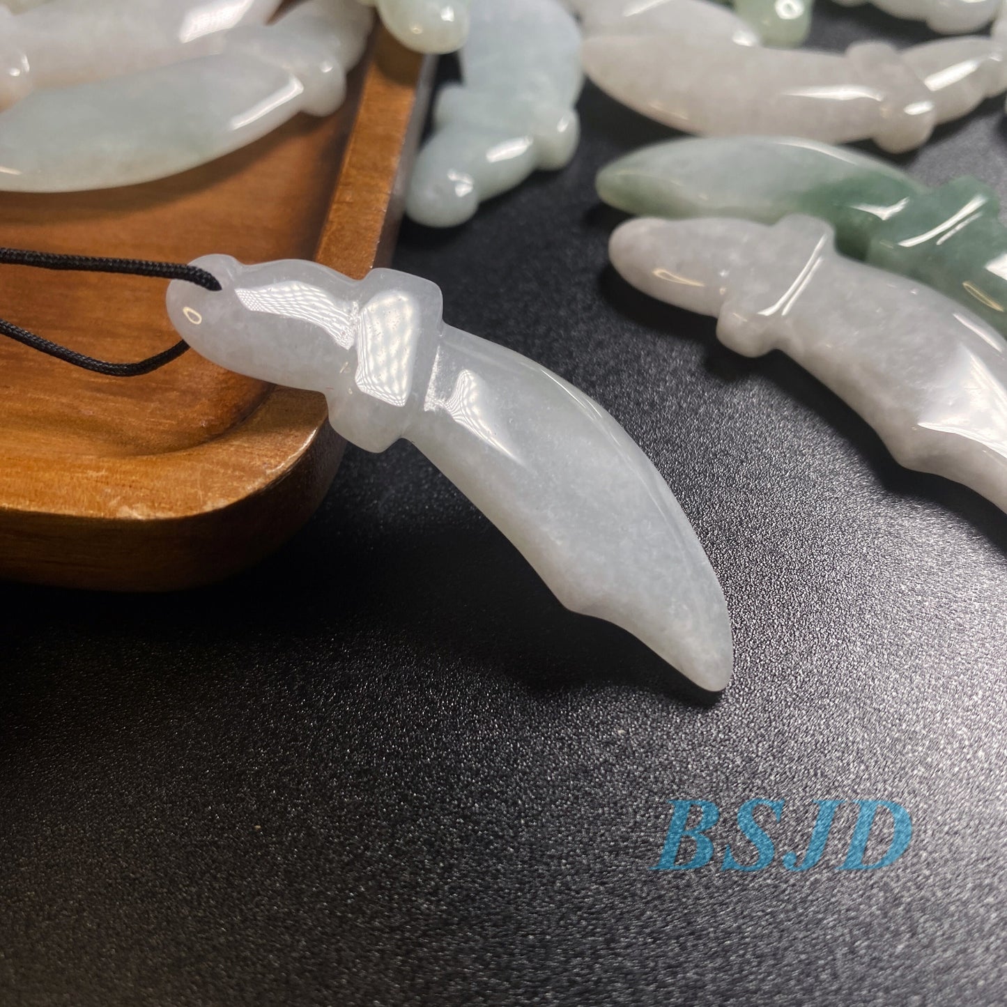 10PCS lot Wholesale Knife Shape Hollow Grade A ICY Jade Burma Flat Roundness Beads Perle Chinese Carved ,Myanmar Jadeite