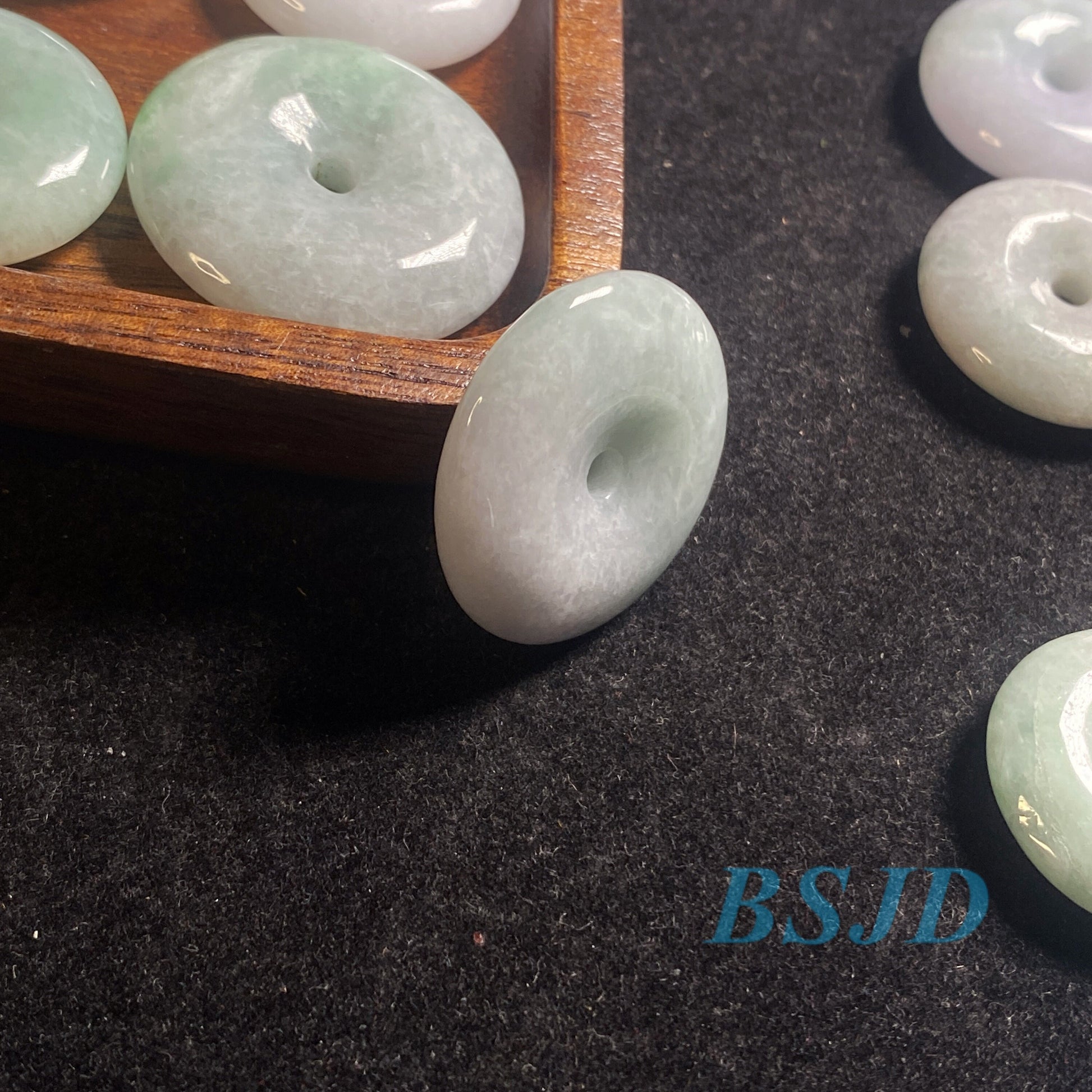 10PCS Grade A Jade Donut jade pendant Natural Green Burma Jade DIY earrings .