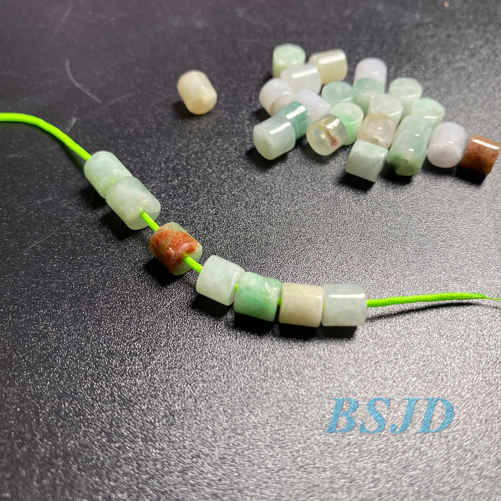 10PCS lot 4*Lucky Barrel bead Natural Grade A Green Jade ICE Jadeite Flat Roundness Beads necklace Chinese Carved Jadeit feicui baby gift